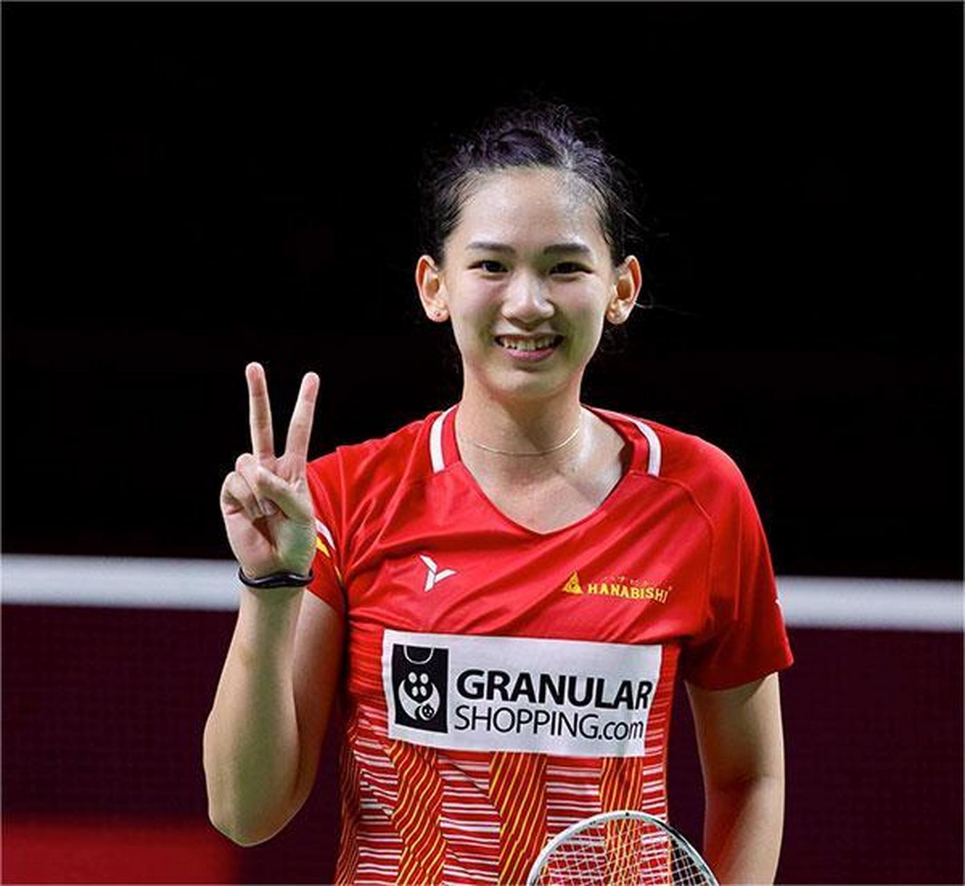 人瞩目的比 人瞩目的比